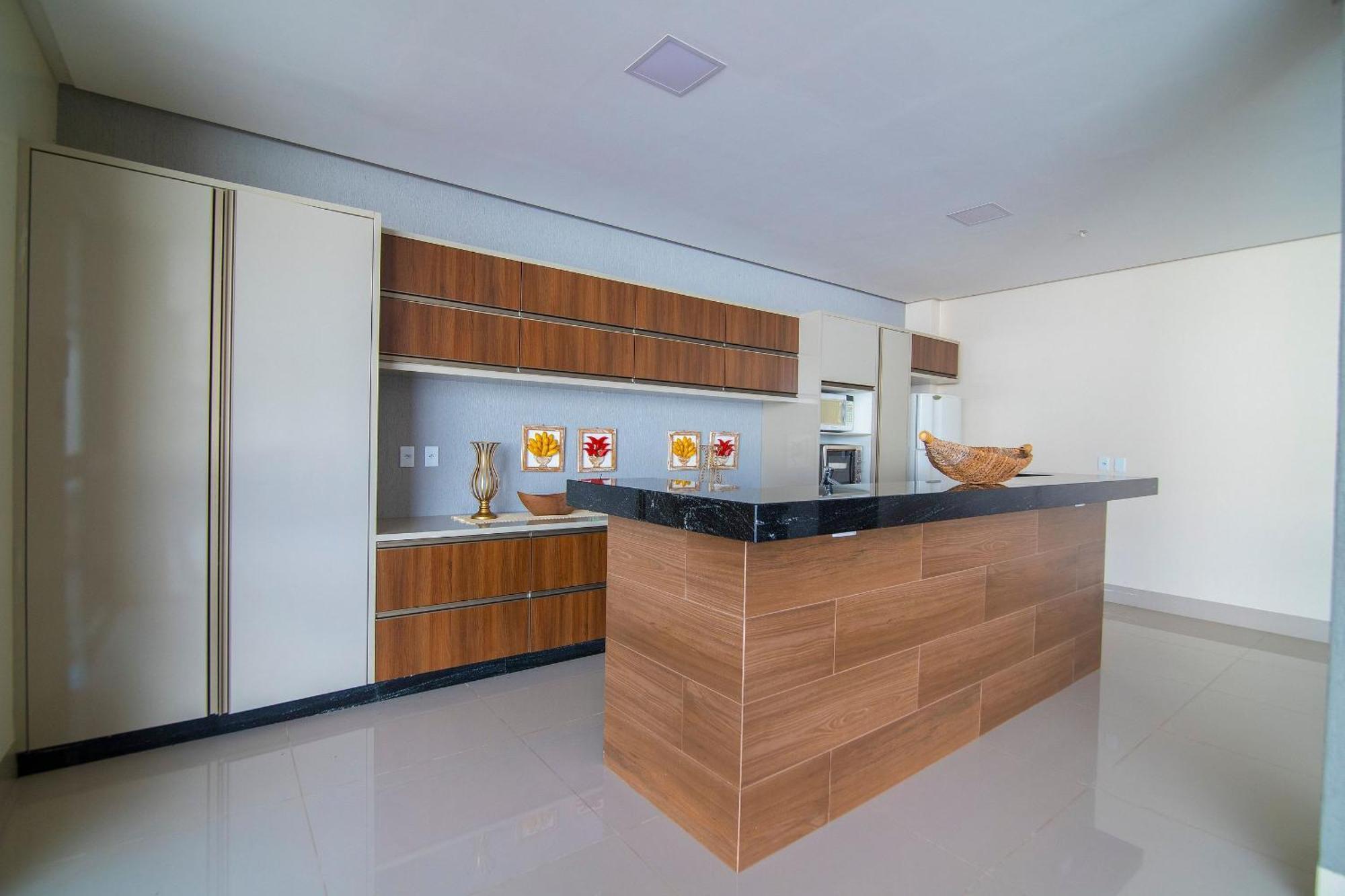 Sobrado Luxuoso C/ 3 E Piscina Quente Casa de férias Caldas Novas